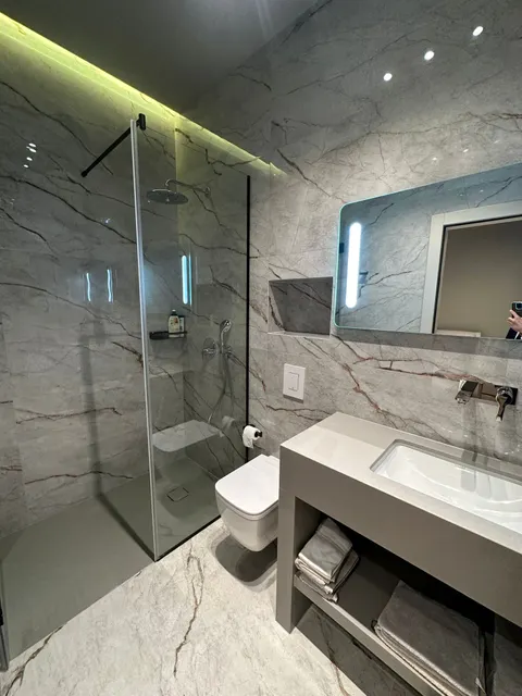 Zagreb, Jelenovac - Moderan stan u novogradnji 175 m2 , najam