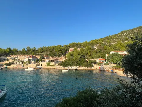 Hvar - Poljoprivredno zemljište, 46000 m2