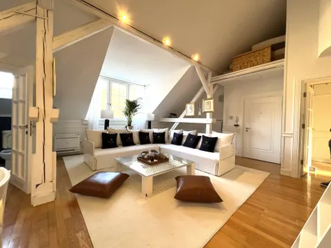 Zagreb, Gornji grad - Trosoban stan 102 m2 najam