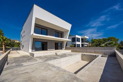 Istra, Medulin - Moderna vila 300 m2
