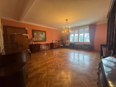 Zagreb, Šalata - Trosoban stan 100 m2 na odličnoj lokaciji