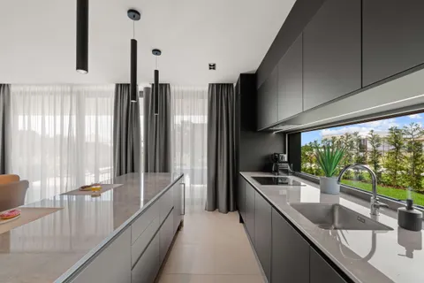 Istra, Poreč – Dizajnerska vila s pogledom na more 310 m2