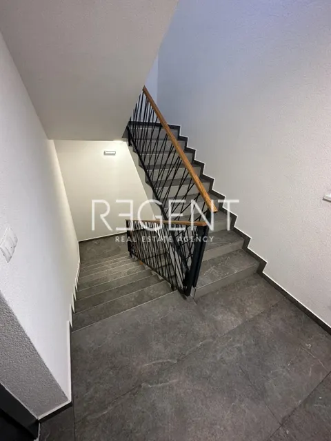 Zadar, Vir - Luksuzni penthouse 50m od mora 136 m2