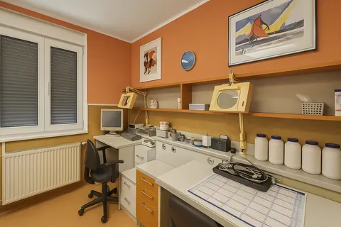 Zagreb, Martinovka - stomatološka ordinacija 60 m2 prodaja