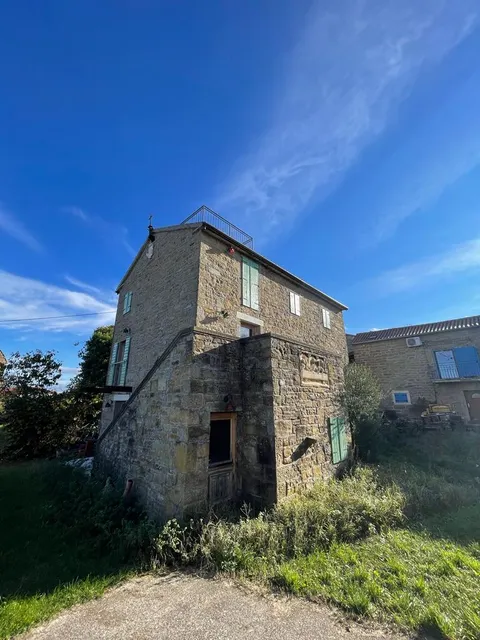 Istra, Brič - Prekrasna kamena kuća 270 m2