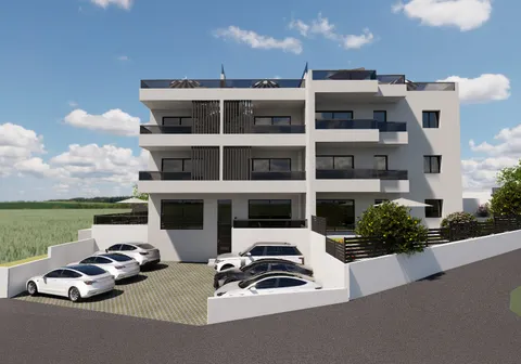 Trogir, Okrug Gornji - Dvosoban stan sa balkonom i krovnom terasom 66,29 m²