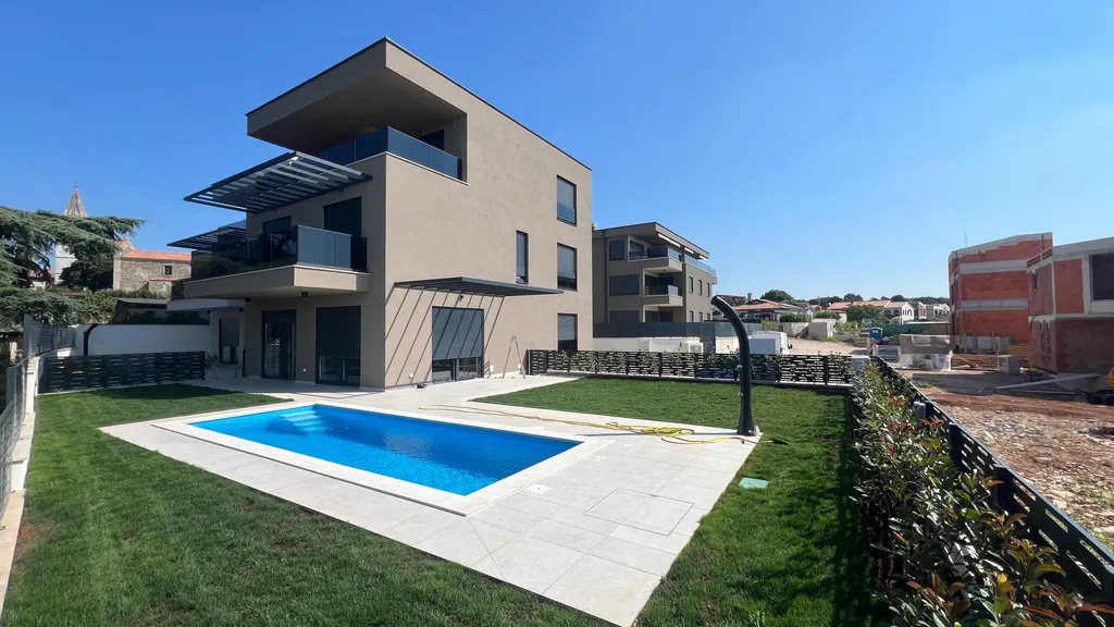 Istra, Tar - Moderna stambena novogradnja