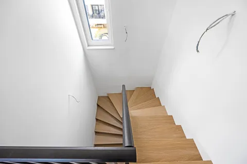 Istra, Tar - Ekskluzivan penthouse s krovnom terasom u novogradnji 130 m2