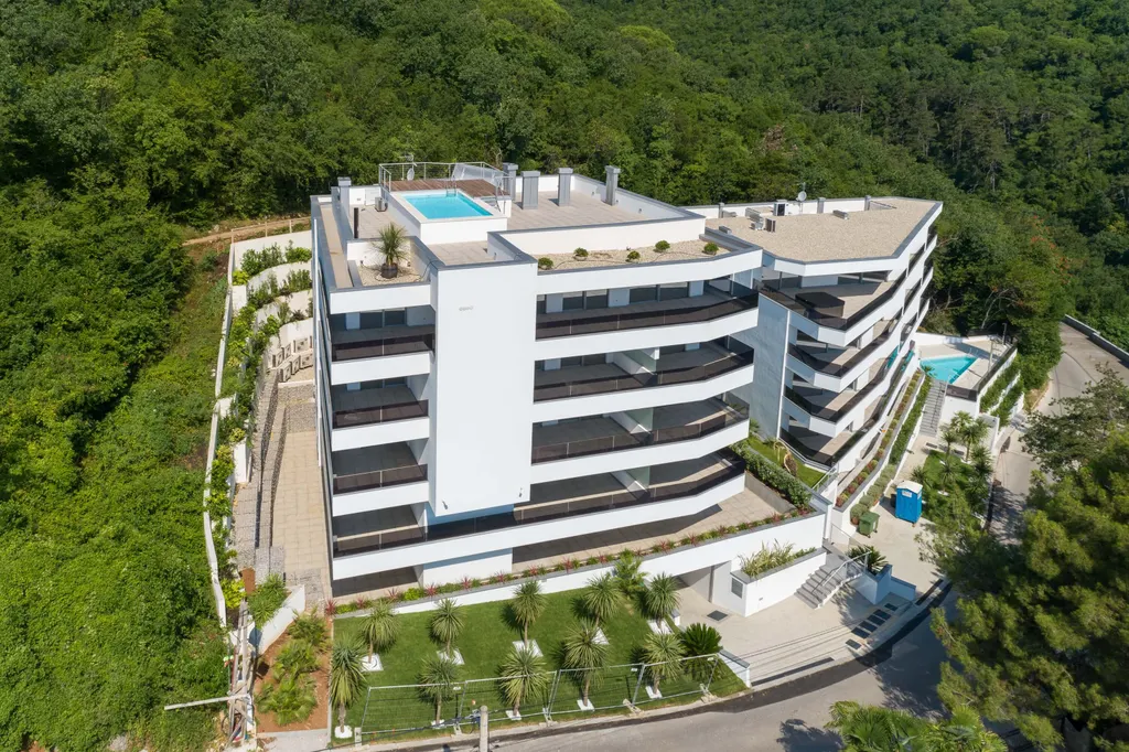Opatija - Ekskluzivna novogradnja na vrhuskoj lokaciji