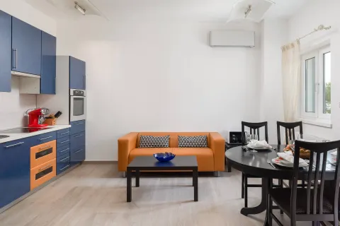 Šibenik - Prekrasna luksuzna vila uz more 1000 m2
