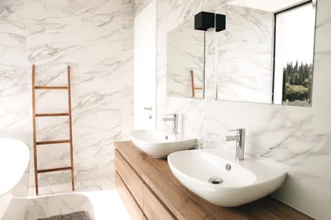 Korčula, Žrnovo - Luksuzna obiteljska vila s prekrasnim pogledom 360 m2