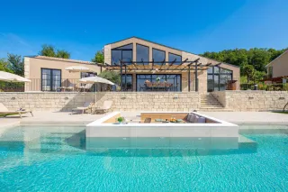 Kašćerga, Istra - Luksuzna vila u srcu Istre
