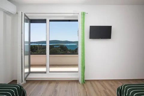 Istra, Medulin - Prekrasna villa s wellnessom NKP 190 m2 nadomak mora