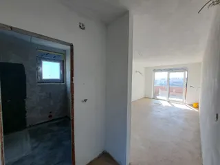 Novi Vinodolski - Moderan trosoban stan na mirnoj lokaciji 63 m2