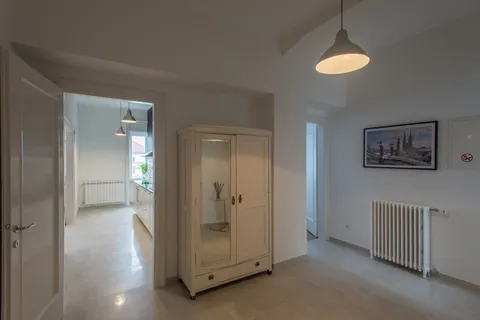 Zagreb, Draškovićeva- Luksuzan šesterosoban penthouse 218m2