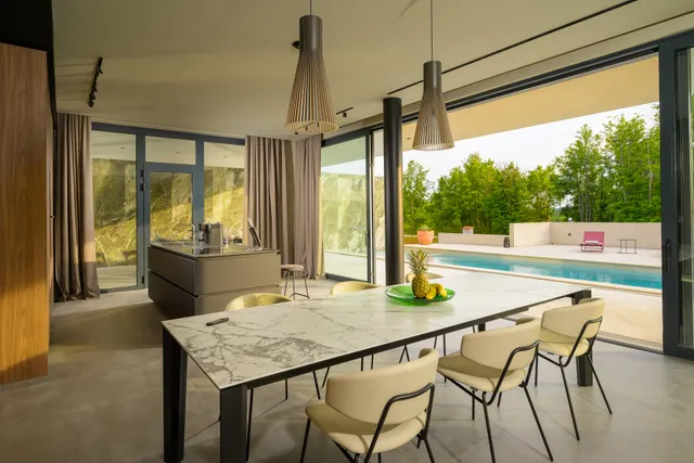 Istra, Grožnjan - Luksuzna dizajnerska vila 682 m2 novogradnja