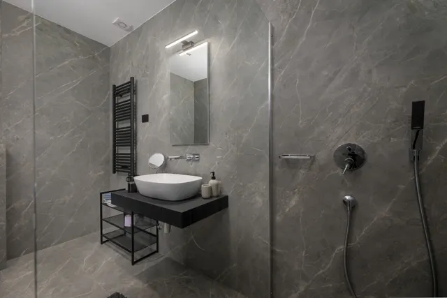 Istra, Grožnjan - Luksuzna dizajnerska vila 682 m2 novogradnja