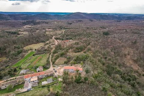 Istra, Ražmani - Vila na prekrasnoj lokaciji
