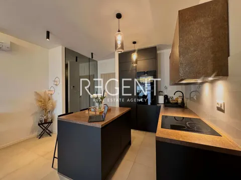 Split, Žnjan - Jednosobni stan u blizini mora, 45 m2