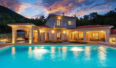 Opatija, Veprinac – Luksuzna vila na parceli od 1175 m2
