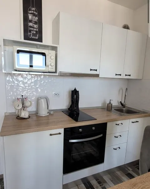 Zadar, Višnjik - Garsonjera 25 m2 na atraktivnoj lokaciji