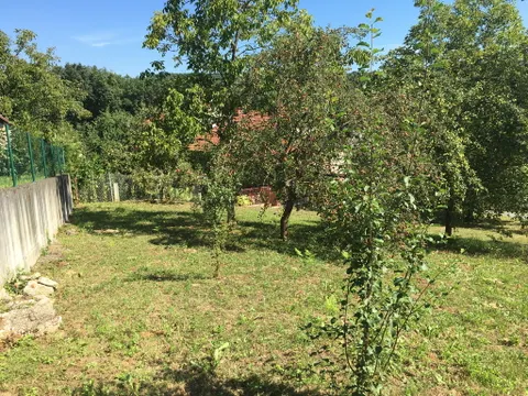 Zagreb, Remete - Građevinsko zemljište 1514 m2