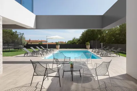 Istra, Ližnjan - luksuzna vila s privatnim bazenom 400m2