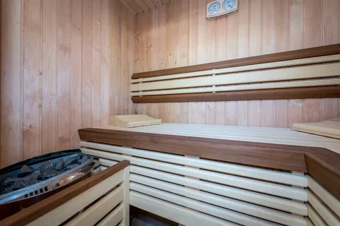 Brač, Milna - Moderna vila prvi red uz more, 264 m2