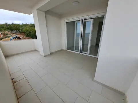 Crikvenica - Četverosoban stan s dvije terase 110 m2, NOVOGRADNJA