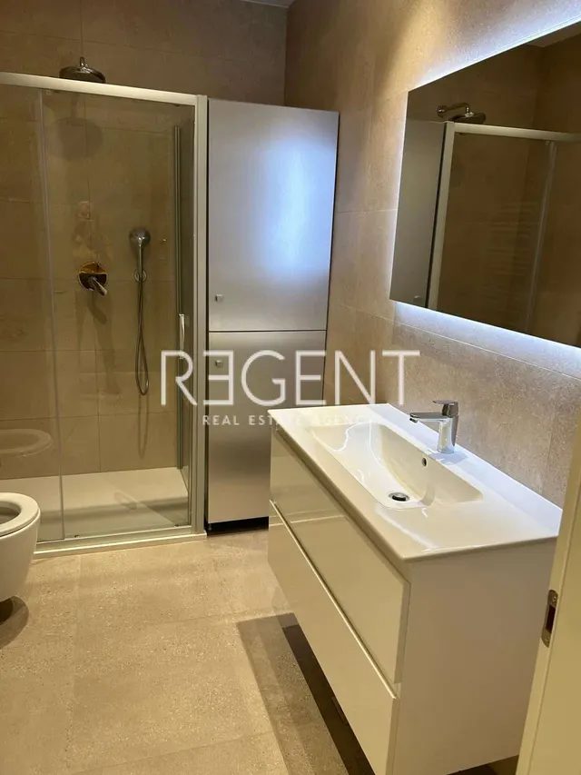 Zagreb, Charlesa Darwina, VMD - Moderan dvosoban stan 52 m2 prvi najam