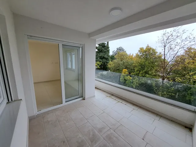 Crikvenica - Trosoban stan 63 m2 novogradnja