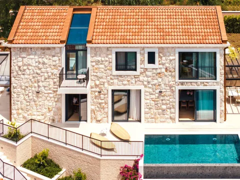 Dubrovnik, Slano – Moderna kamena kuća uz more