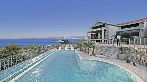 Split, Podstrana - Zemljište s projektom, 5300m2