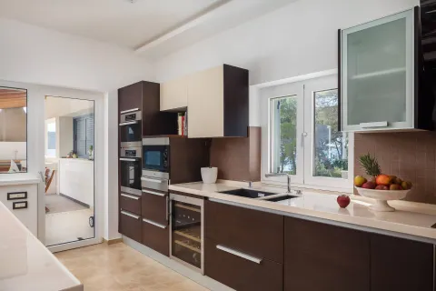 Šibenik - Prekrasna luksuzna vila uz more 1000 m2