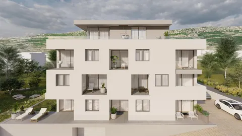 Split, Kaštel Lukšić - Trosoban stan s prostranim vrtom 68 m2 novogradnja