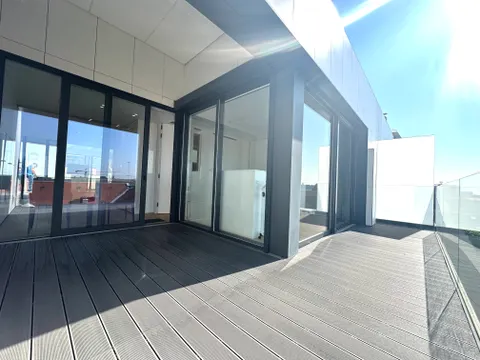 Zagreb, Centar, Ban Centar - Ekskluzivan penthouse s pogledom na katedralu