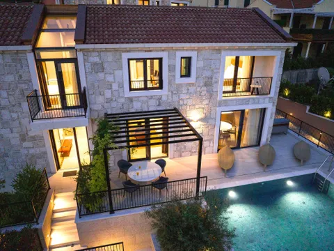Dubrovnik, Slano – Moderna kamena kuća uz more