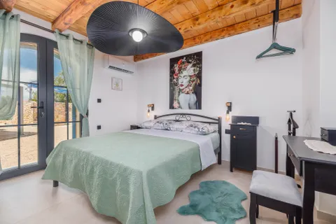 Krk - Luksuzna vila za najam 135 m2