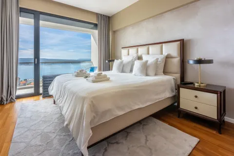 Crikvenica - Prekrasna vila s panoramskim pogledom 400 m2