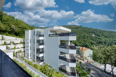 Opatija - Ekskluzivan penthouse s krovnom terasom , NOVOGRADNJA