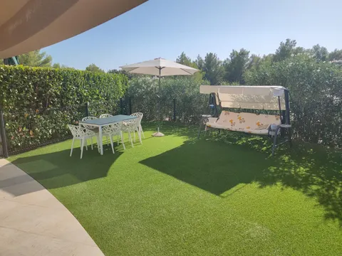 Šibenik, Podsolarsko - Dvosoban stan s vrtom 91 m2