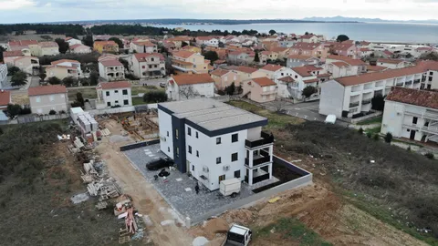 Zadar, Privlaka - Moderan penthouse u blizni mora