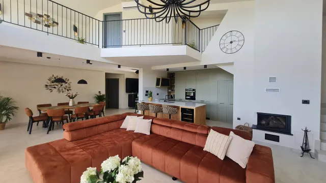 Kašćerga, Istra - Luksuzna vila u srcu Istre