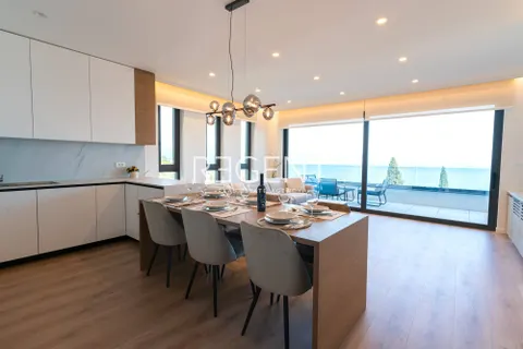 Opatija – Moderan trosoban stan s pogledom na more 128,52 m2