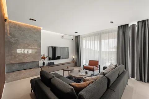Istra, Poreč – Dizajnerska vila s pogledom na more 310 m2