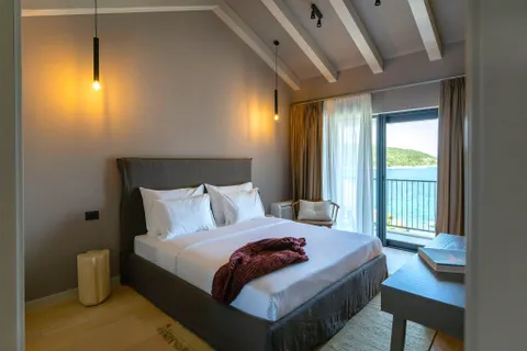 Dubrovnik, Slano – Moderna kamena kuća uz more