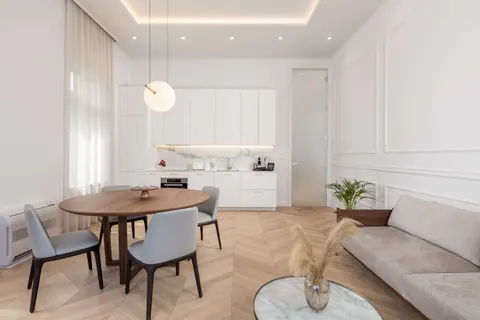 Opatija, Centar - Luksuzan stan u vili na jedinstvenoj lokaciji, 108 m2