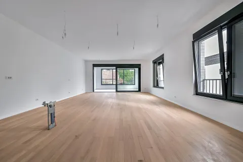 Zagreb, Trešnjevka – Niskoenergetski stan s obnovljivim izvorom energije 135 m2