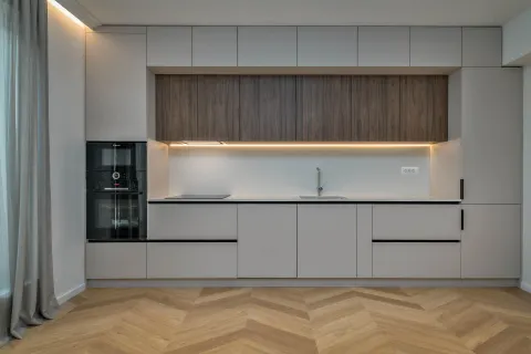 Zagreb, Centar – Luksuzan dvoetažan penthouse 144 m² za Najam