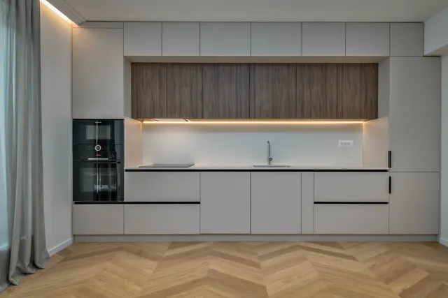 Zagreb, Centar – Luksuzan dvoetažan penthouse 144 m² za Najam